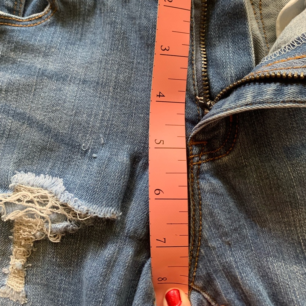 🩷 10 FOR $15 SALE 🩷 Super stretchy ripped denim skinny jeans - Picture 3 of 9